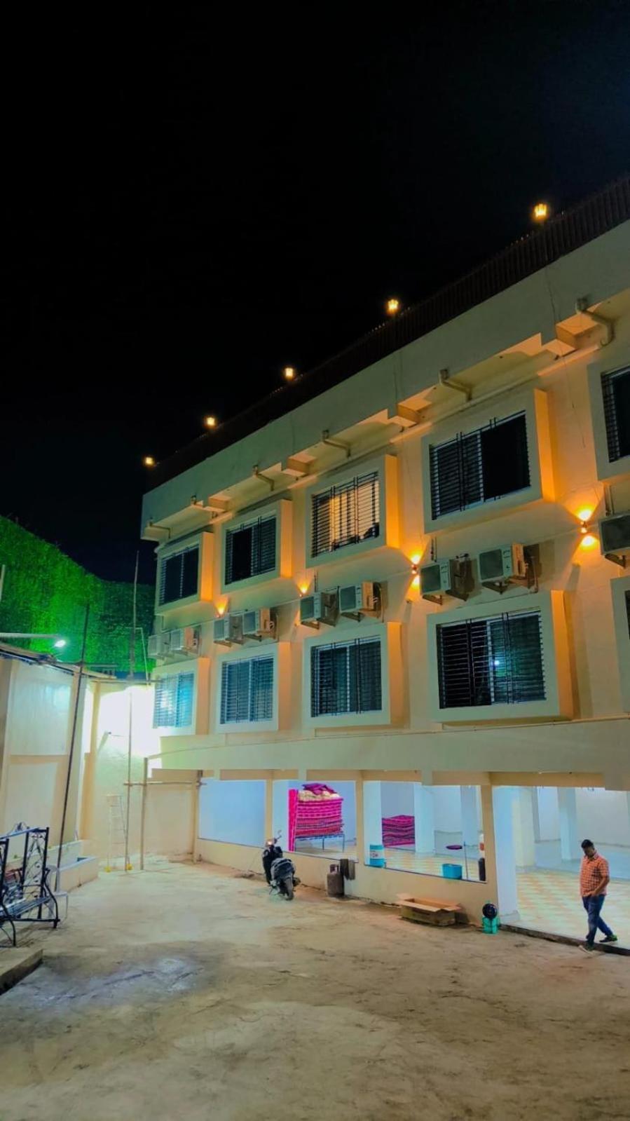 Hotel Mayur Residency Ellora Esterno foto